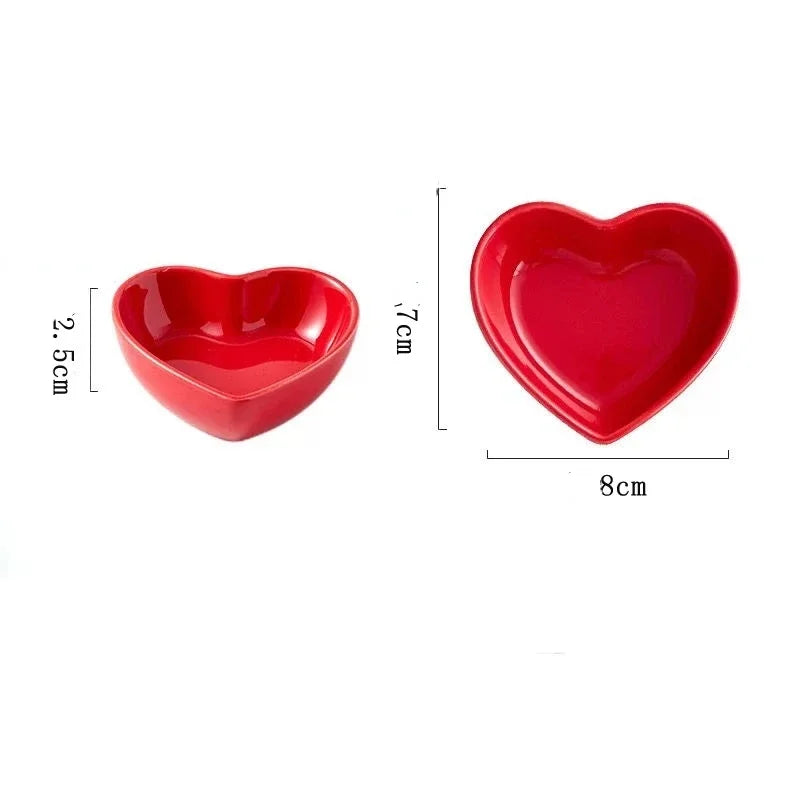 Heart-Shaped Ceramic Feeding Bowl - Perfect for Hamsters, Rabbits, and Guinea Pigs!